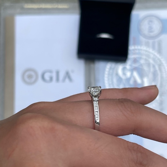 Natural Diamond Engagement and Wedding Ring; 1.20 Karat Natural Diamonds - Picture 3 of 13